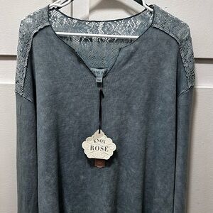 Knox Rose Women's Teal Lace Blouse